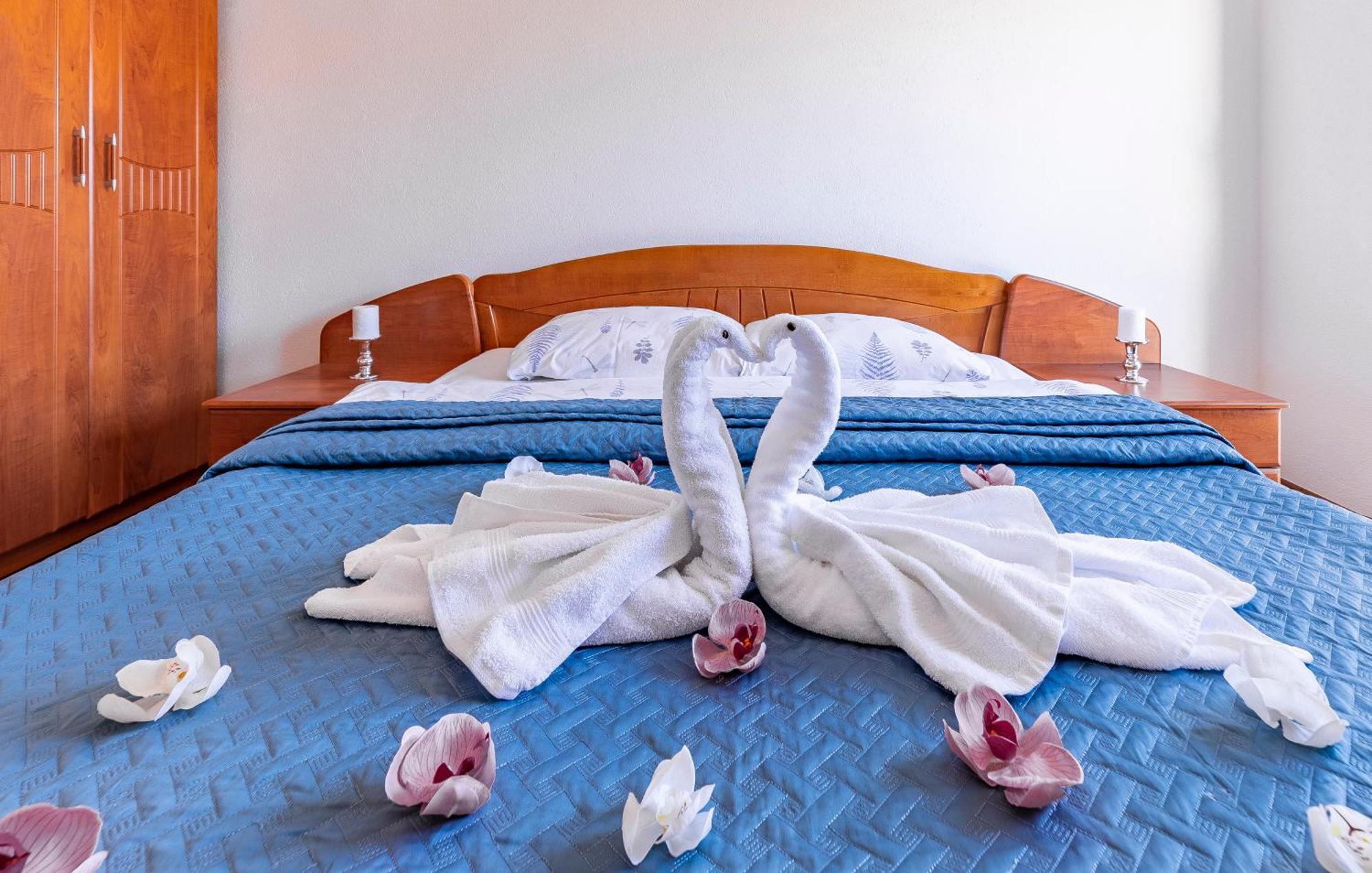 Rooms Giovanni เมดูลิน ภายนอก รูปภาพ