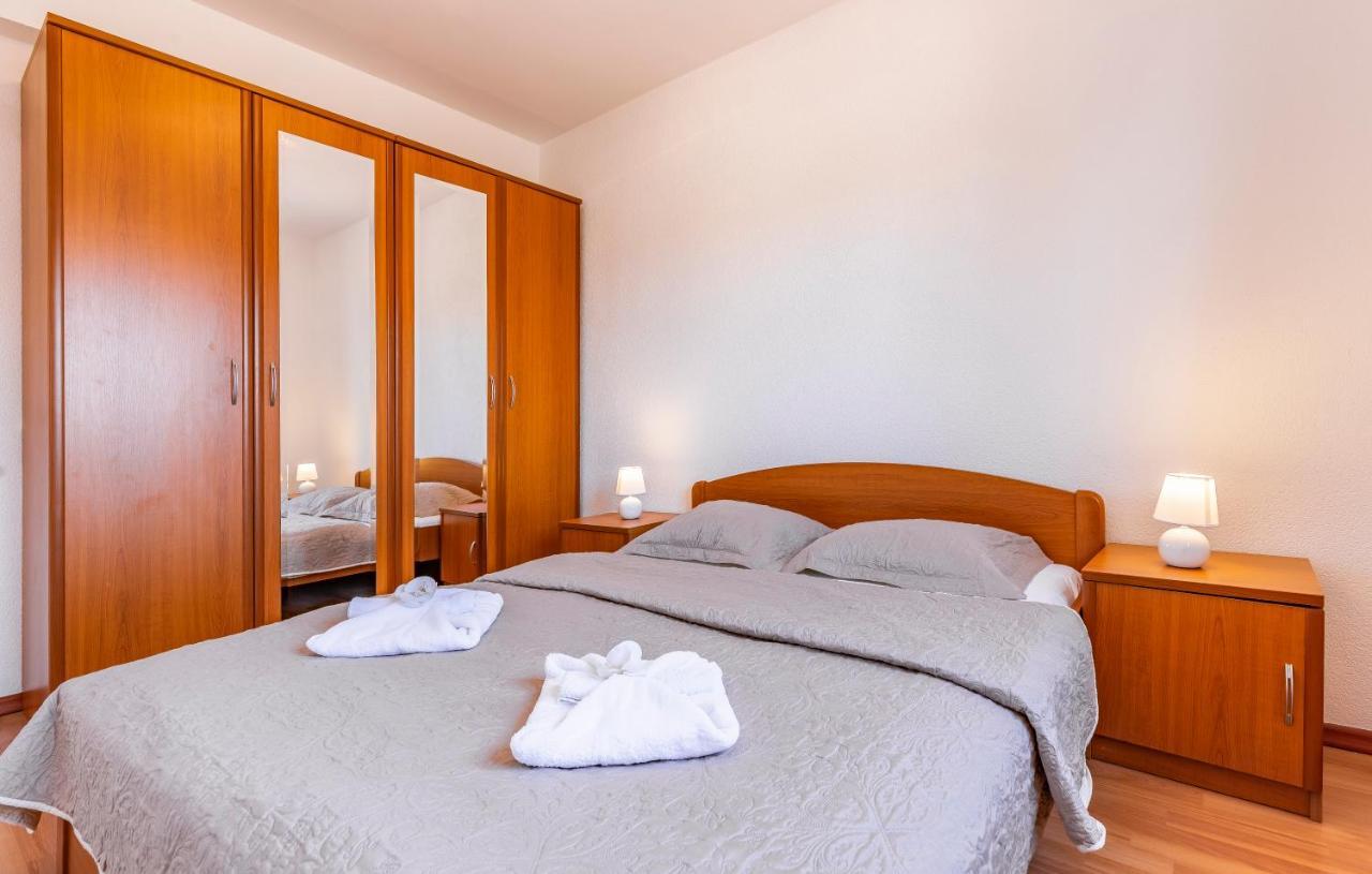Rooms Giovanni เมดูลิน ภายนอก รูปภาพ