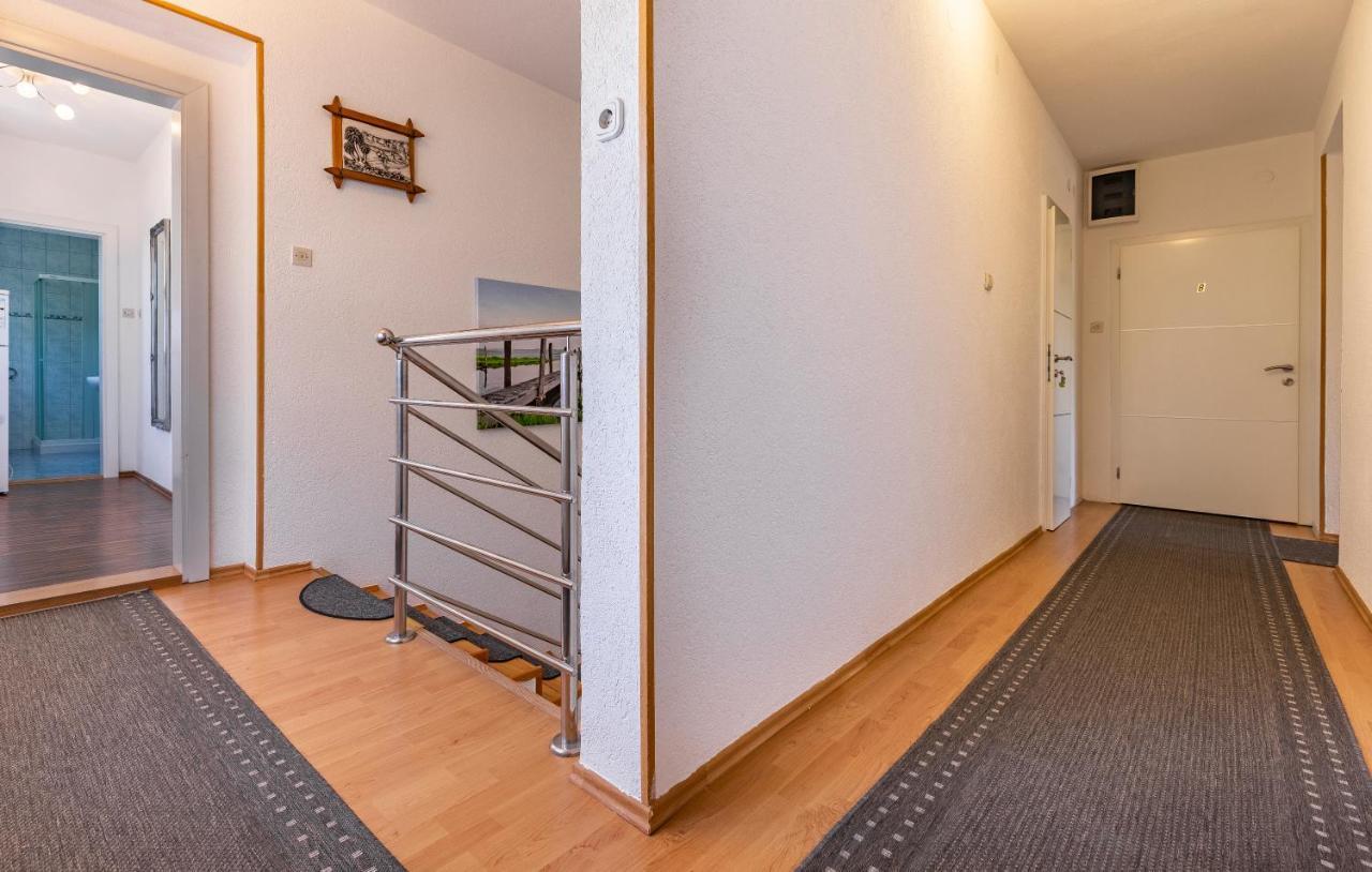 Rooms Giovanni เมดูลิน ภายนอก รูปภาพ